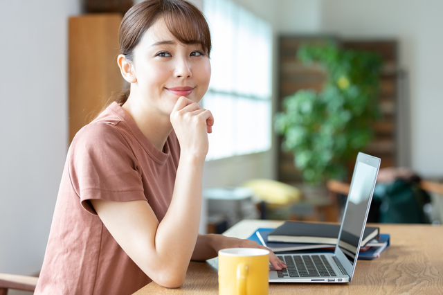 時間も場所も制限なく、 自由に働くあなたを応援!